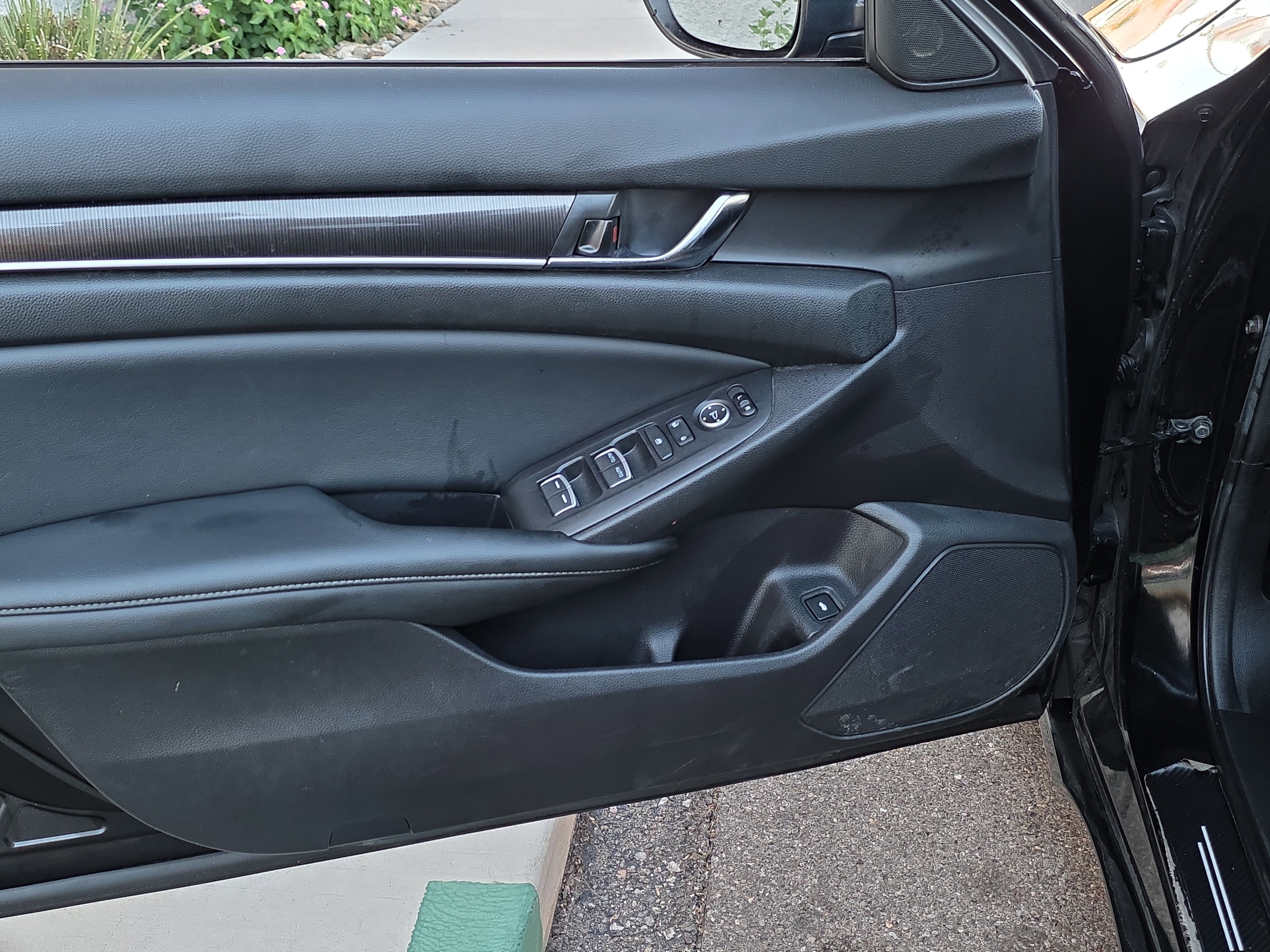 Used 2021 Honda Accord Sport image 10