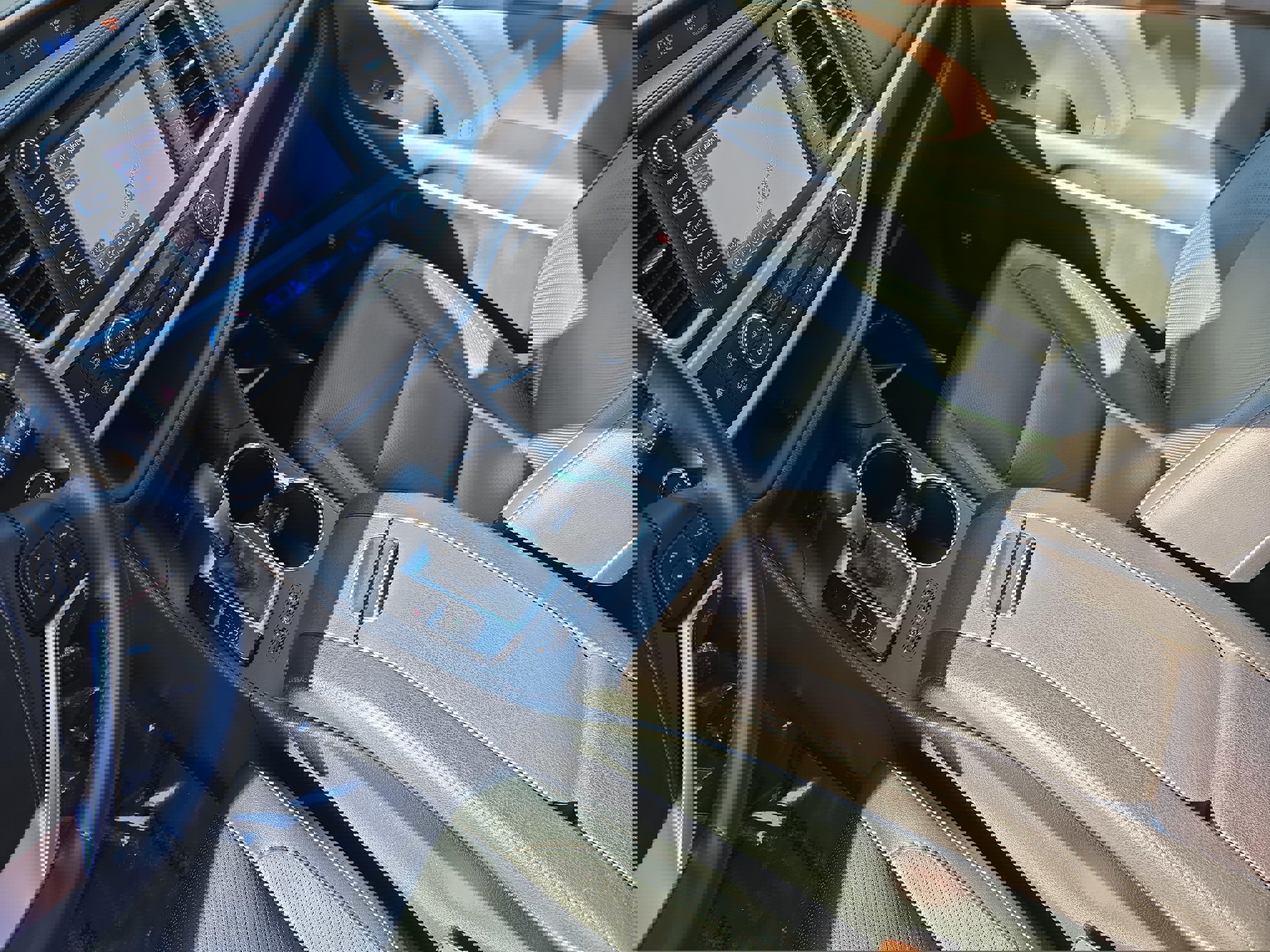 Used 2014 Toyota Highlander Limited image 27