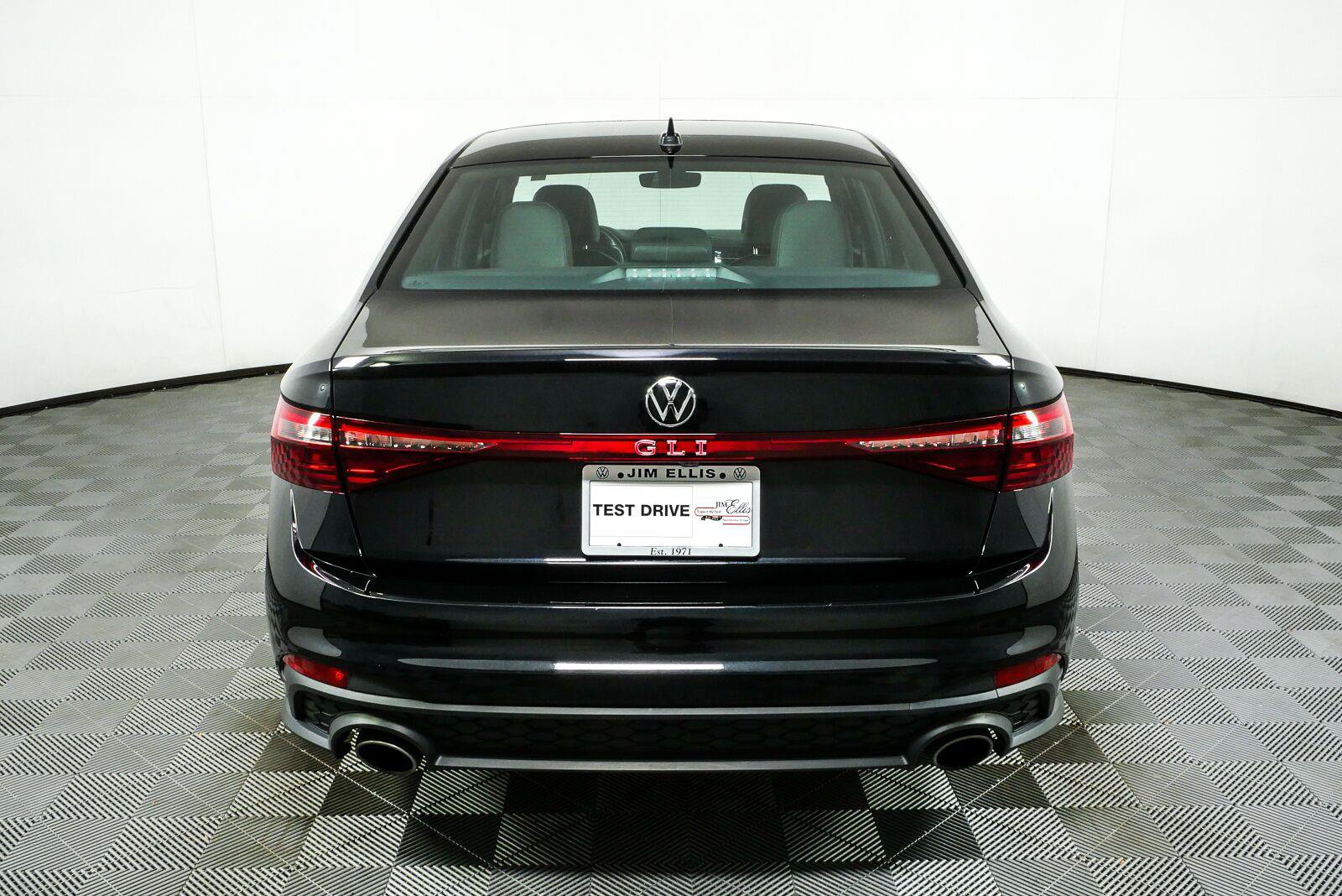 Certified 2025 Volkswagen Jetta GLI Autobahn w/ GLI Black Package FWD image 27