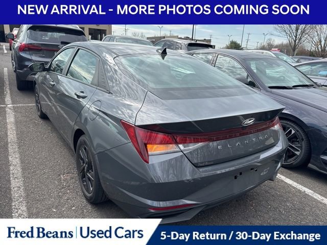 Used 2023 Hyundai Elantra SEL image 4