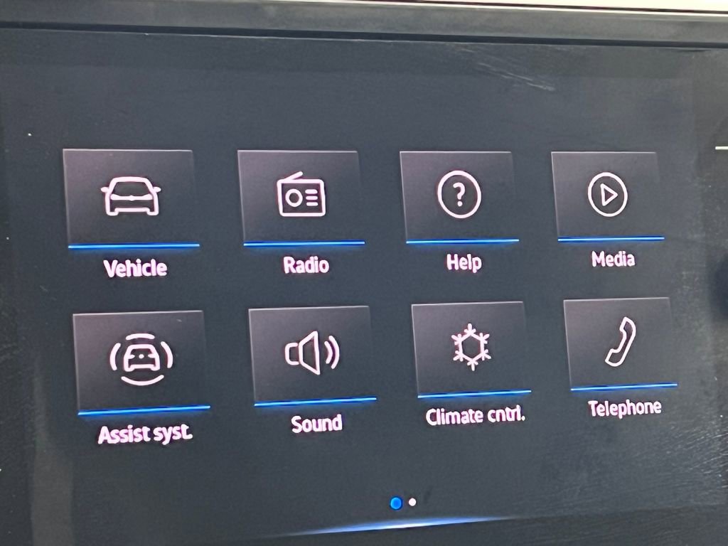 Used 2024 Volkswagen Tiguan SE image 27