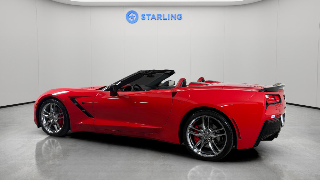 Used 2015 Chevrolet Corvette Stingray Convertible w/ 3LT Preferred Equipment Group RWD image 6
