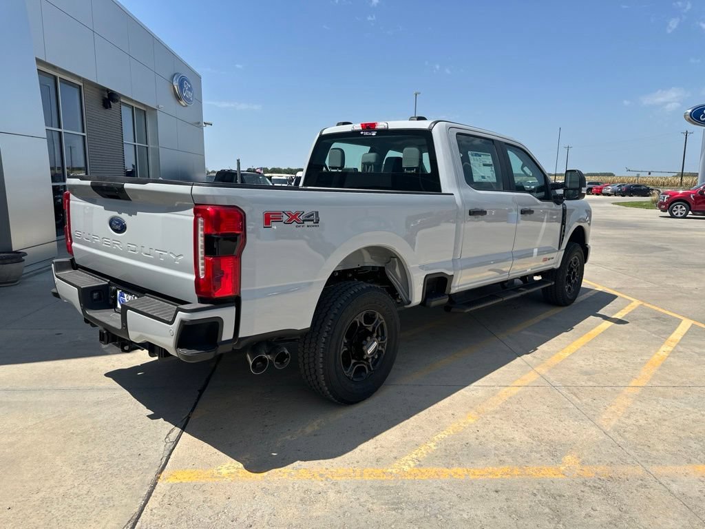 New 2026 Ford F350 XL w/ STX Appearance Package AWD/4WD image 11