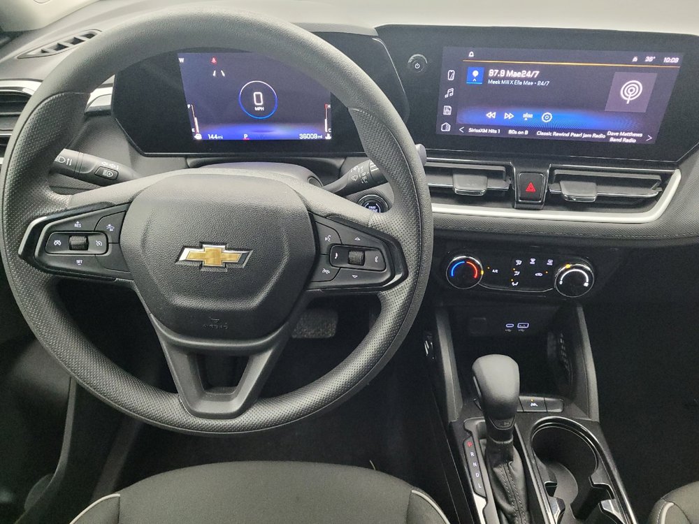 Used 2025 Chevrolet TrailBlazer LT image 22