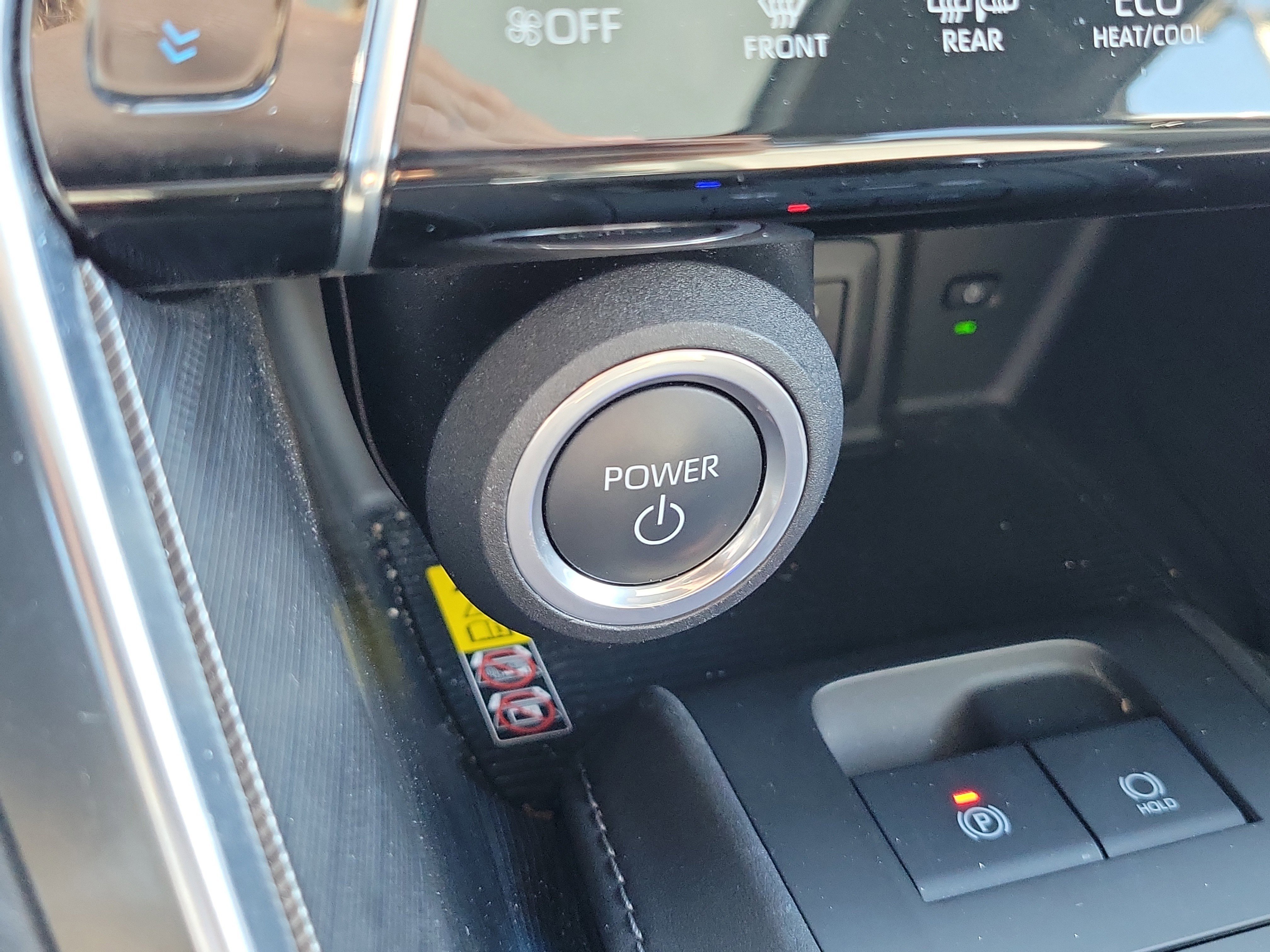 Used 2024 Toyota Venza Limited image 36