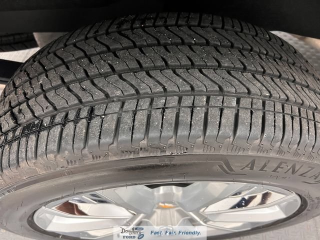 Used 2026 Chevrolet Silverado 1500 High Country w/ High Country Premium Package AWD/4WD image 14