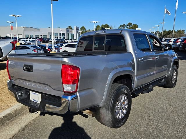 Used 2017 Toyota Tacoma SR5 w/ SR5 Appearance Package (SM) image 12