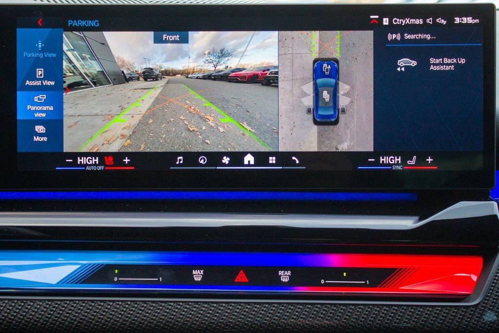 Used 2025 BMW M5 w/ Carbon Package image 18