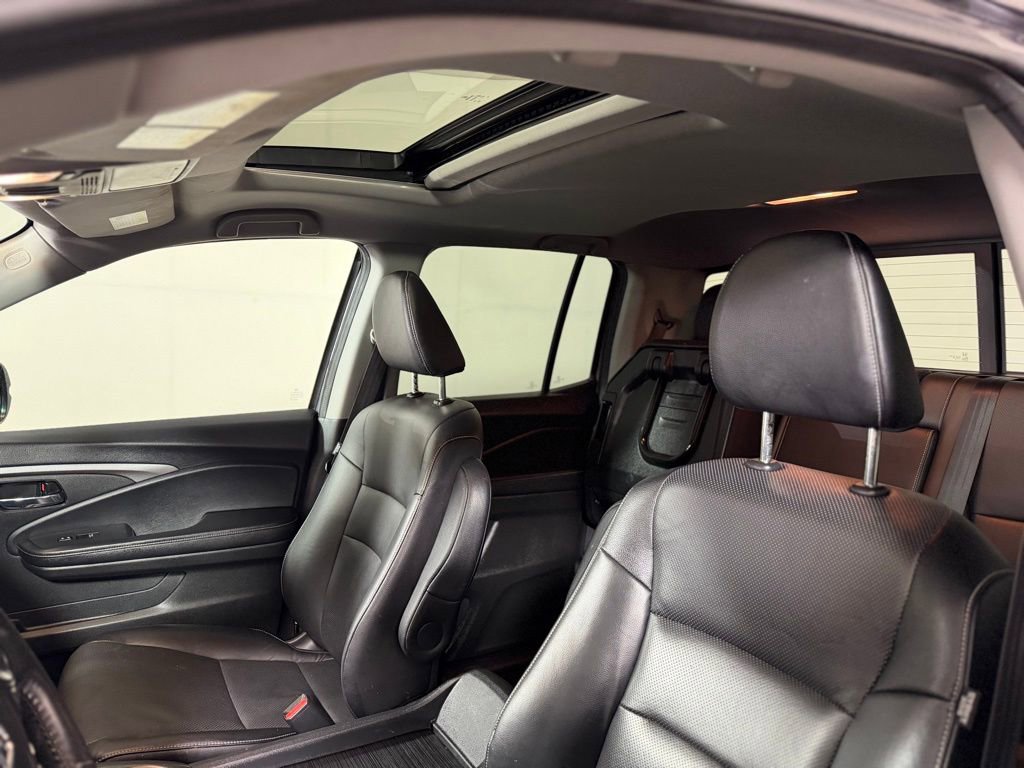 Used 2022 Honda Ridgeline RTL image 11