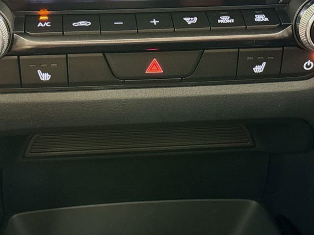 New 2025 MAZDA CX-30 Carbon image 19