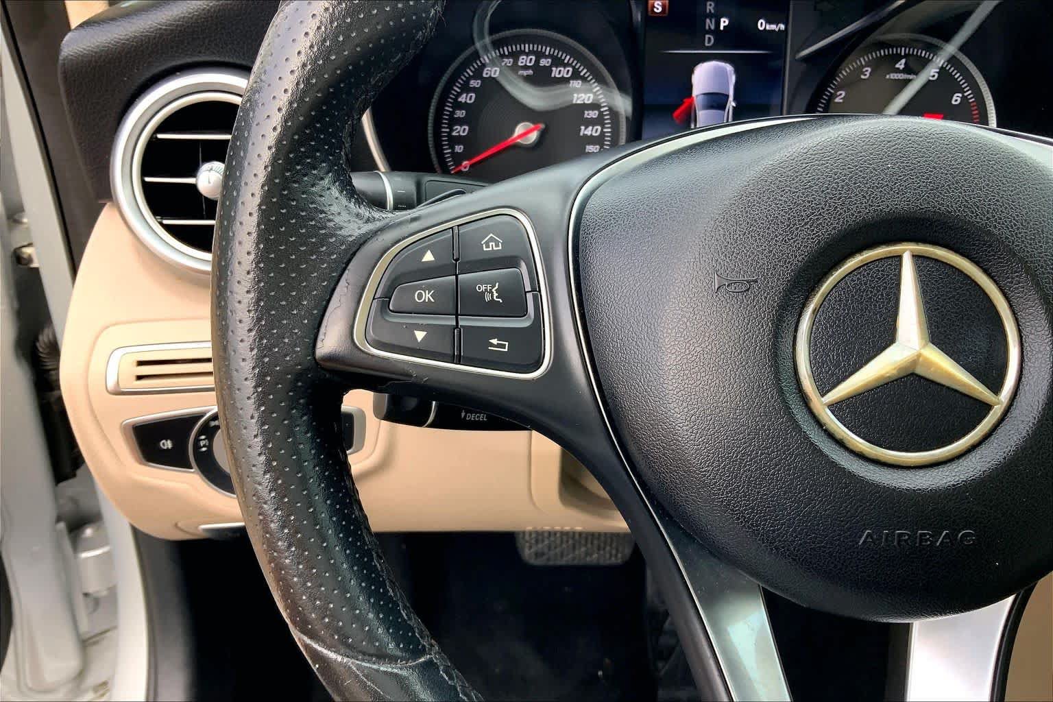 Used 2018 Mercedes-Benz C 300 Sedan image 47