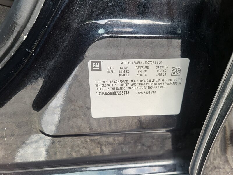 Used 2011 Chevrolet Cruze Eco FWD image 31