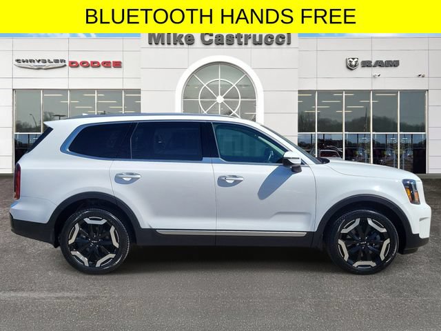 Used 2024 Kia Telluride S w/ S Sunroof Package AWD/4WD image 3