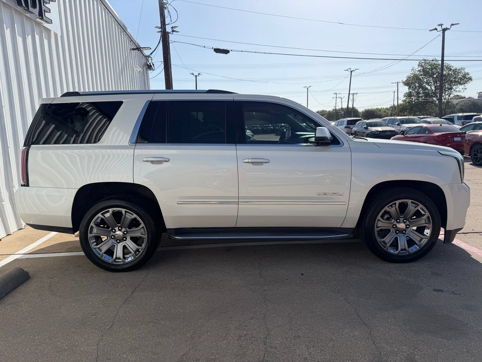 Used 2015 GMC Yukon Denali w/ Open Road Package AWD/4WD image 9