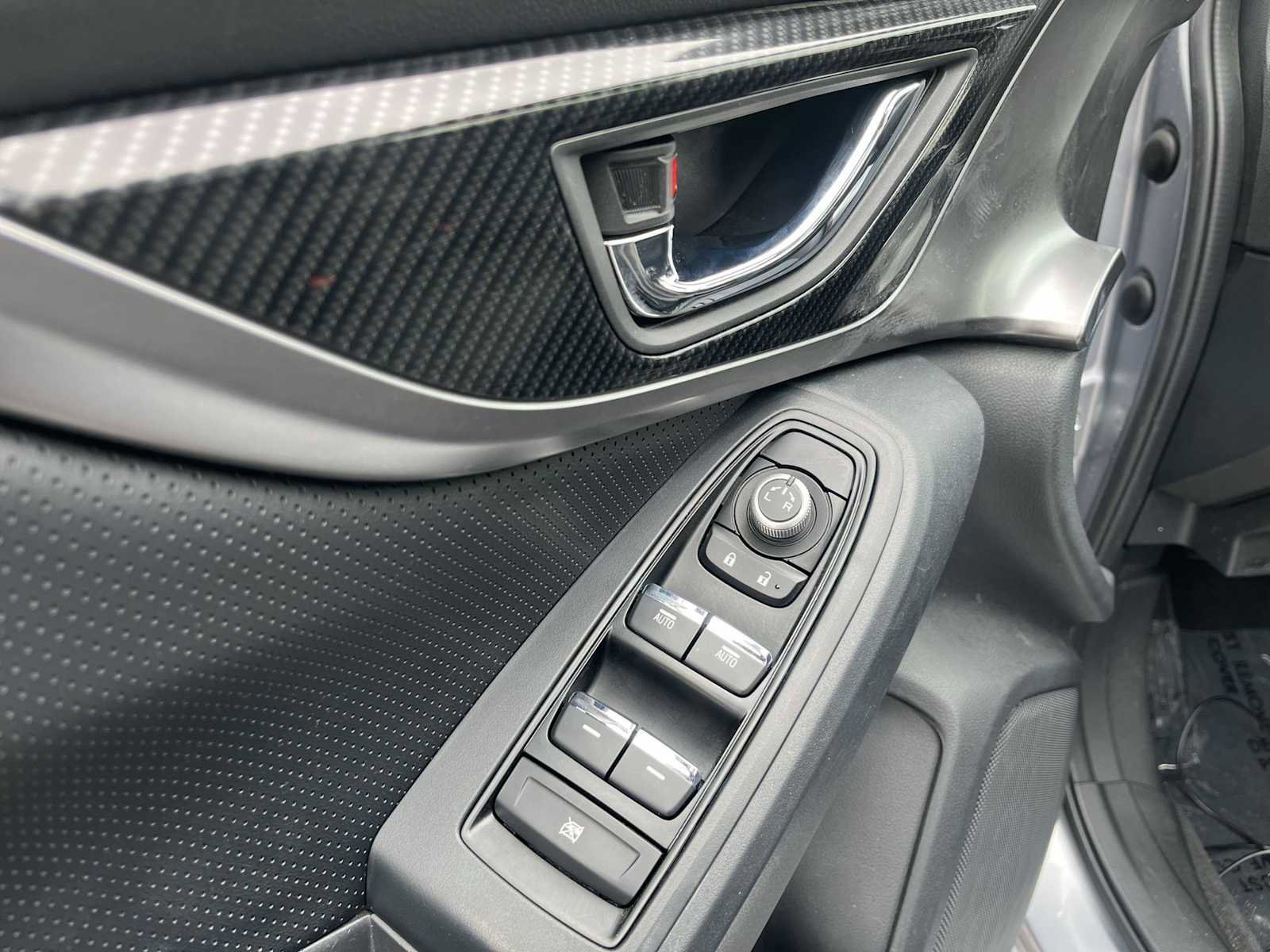 Used 2018 Subaru Crosstrek 2.0i Limited image 24