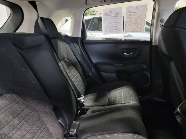 Used 2025 Honda HR-V LX image 14