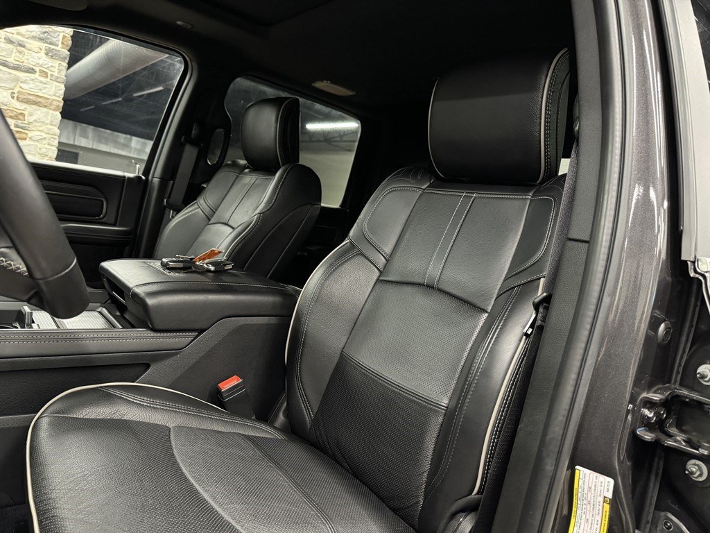 Used 2019 RAM 3500 Limited AWD/4WD image 24