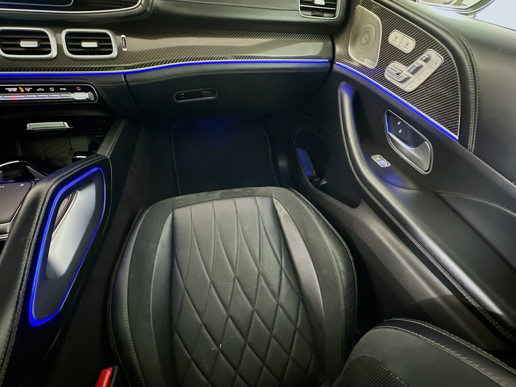 Used 2023 Mercedes-Benz GLS 63 AMG GLS 63 AMG Night 4MATIC 3-ROW image 22