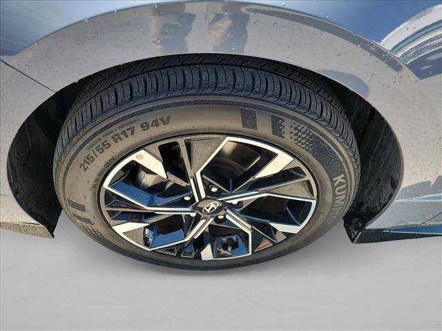 Used 2025 Hyundai Sonata SEL image 9