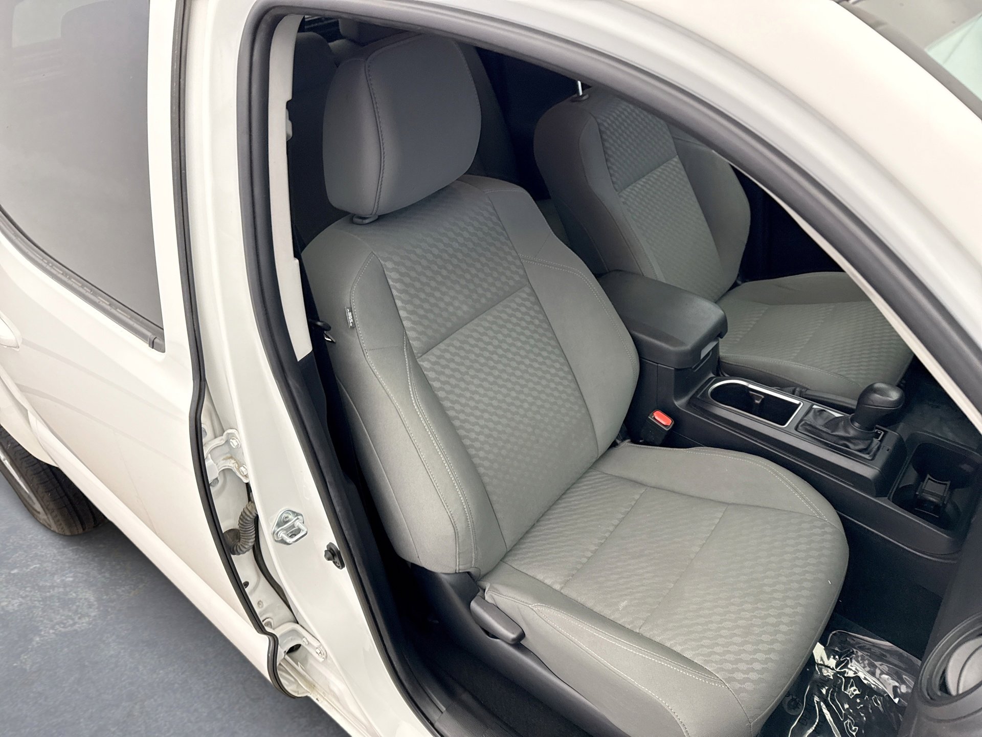 Used 2023 Toyota Tacoma SR image 16