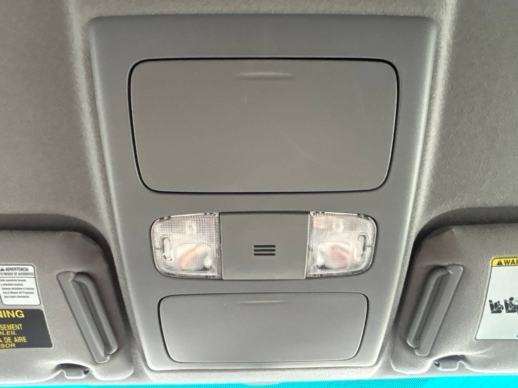 Used 2015 Toyota Tacoma PreRunner w/ SR5 Package RWD image 16