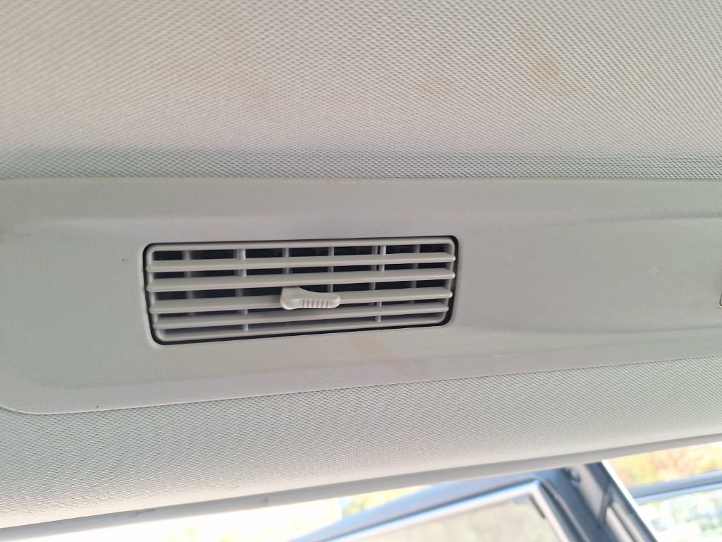 Used 2023 Nissan Armada SL image 25