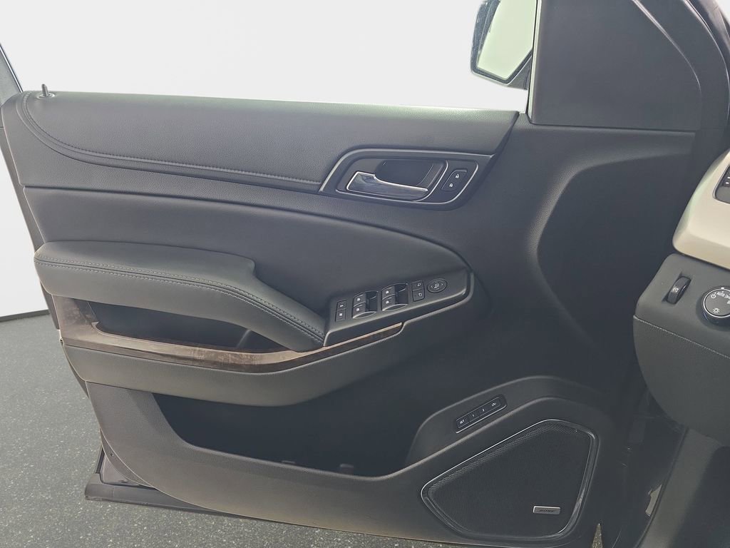 Used 2018 Chevrolet Tahoe LT AWD/4WD image 31