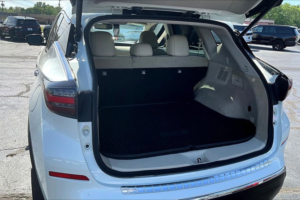 Used 2019 Nissan Murano Platinum w/ Cargo Package FWD image 8
