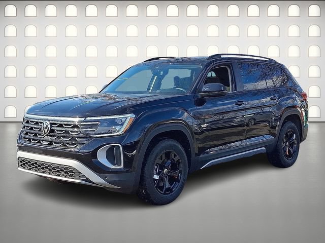 New 2026 Volkswagen Atlas Peak Edition AWD/4WD image 2