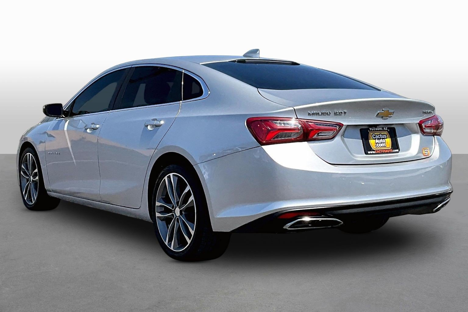 Used 2020 Chevrolet Malibu Premier FWD image 11