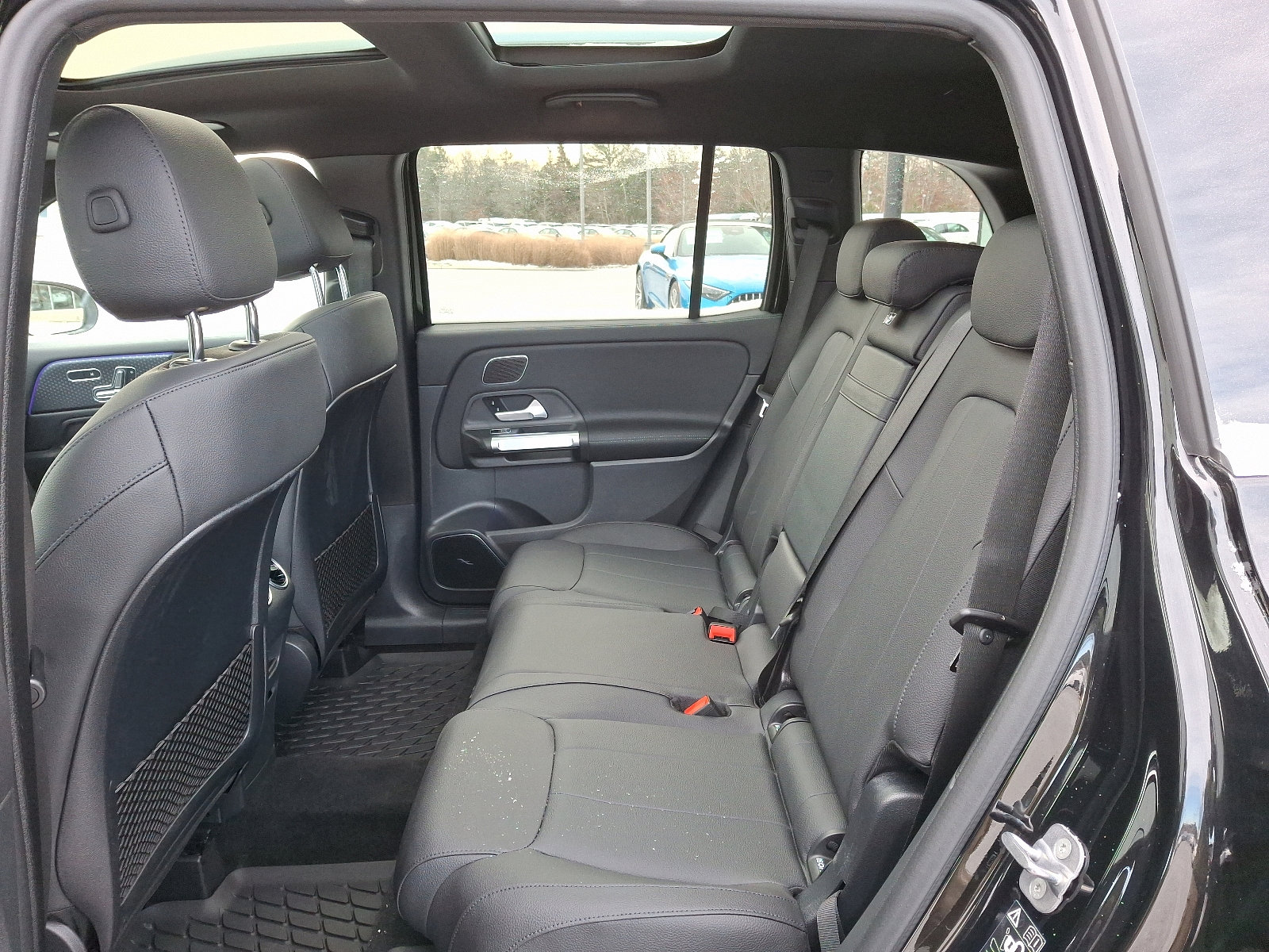 Certified 2024 Mercedes-Benz GLB 250 4MATIC image 10