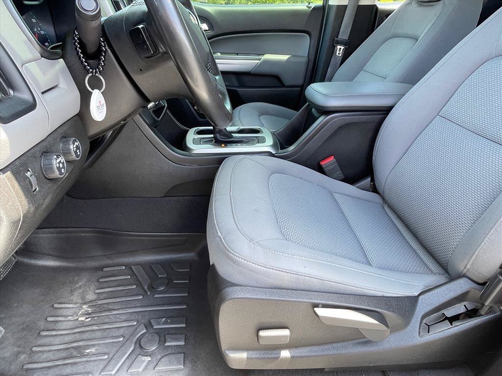Used 2019 Chevrolet Colorado LT w/ LT Convenience Package AWD/4WD image 21