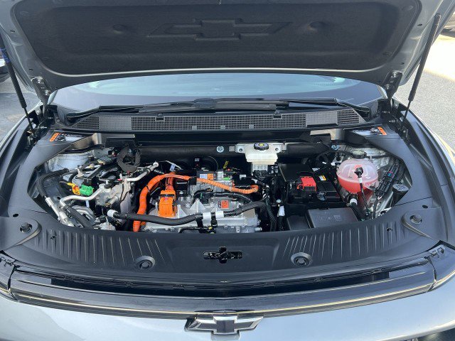 Used 2024 Chevrolet Equinox EV RS image 29