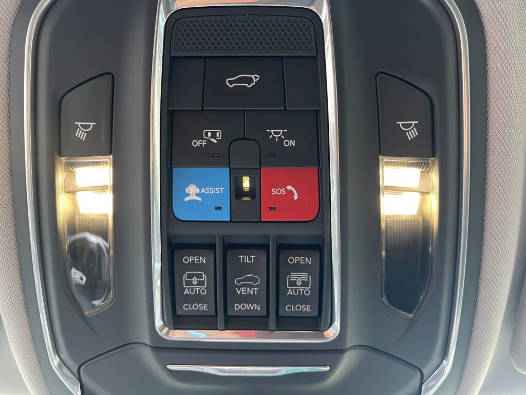 New 2024 Jeep Grand Cherokee Limited 4xe w/ Luxury Tech Group II image 25