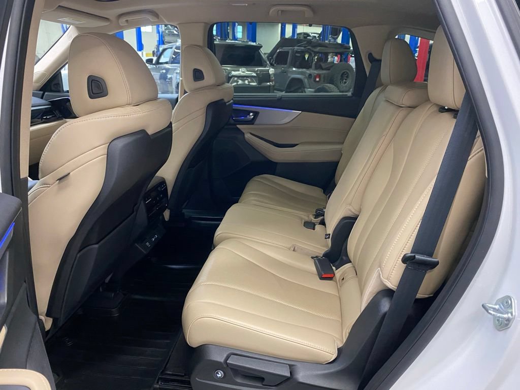 Used 2022 Acura MDX FWD w/ Technology Package image 17
