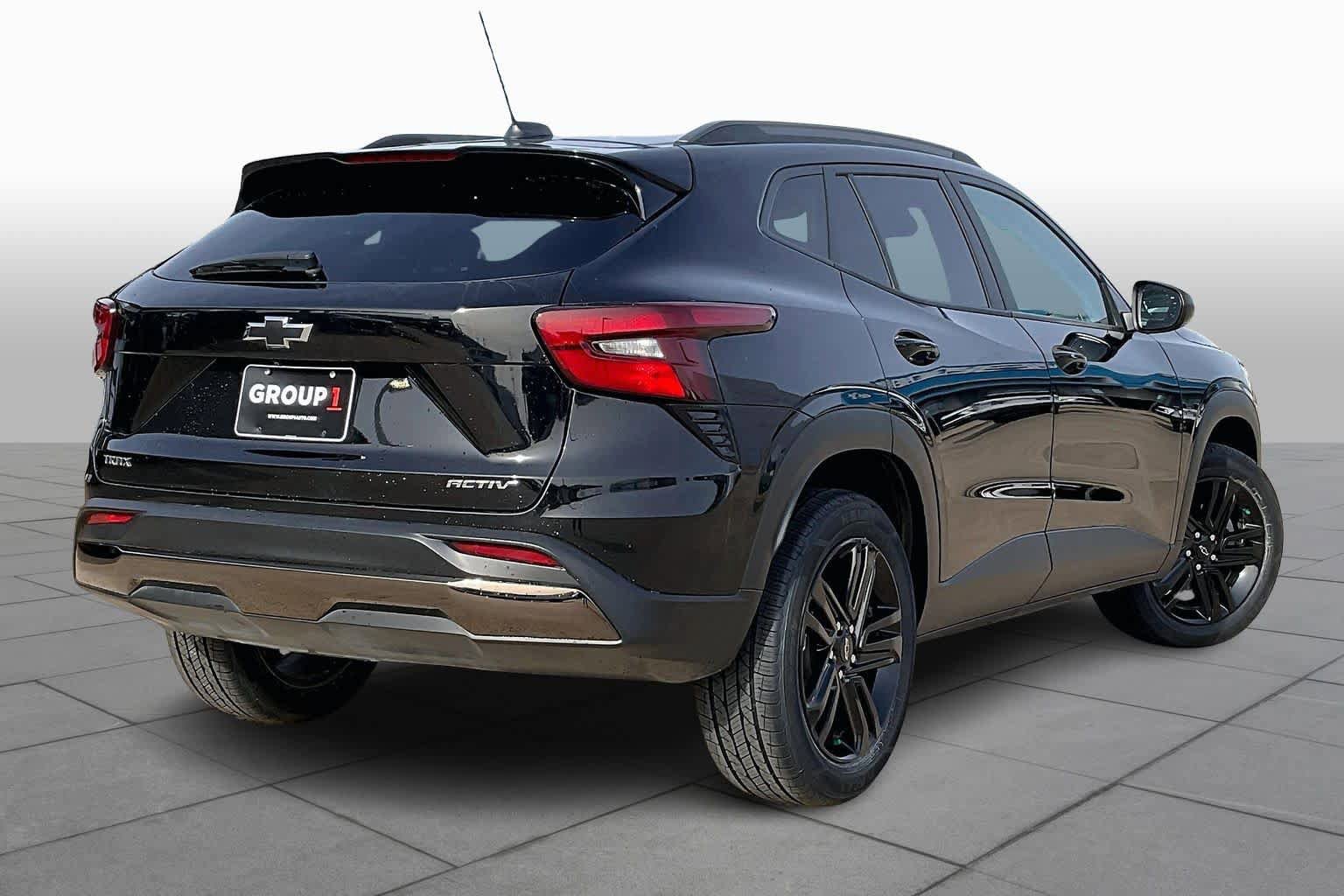 Certified 2024 Chevrolet Trax ACTIV w/ Sunroof Package image 14