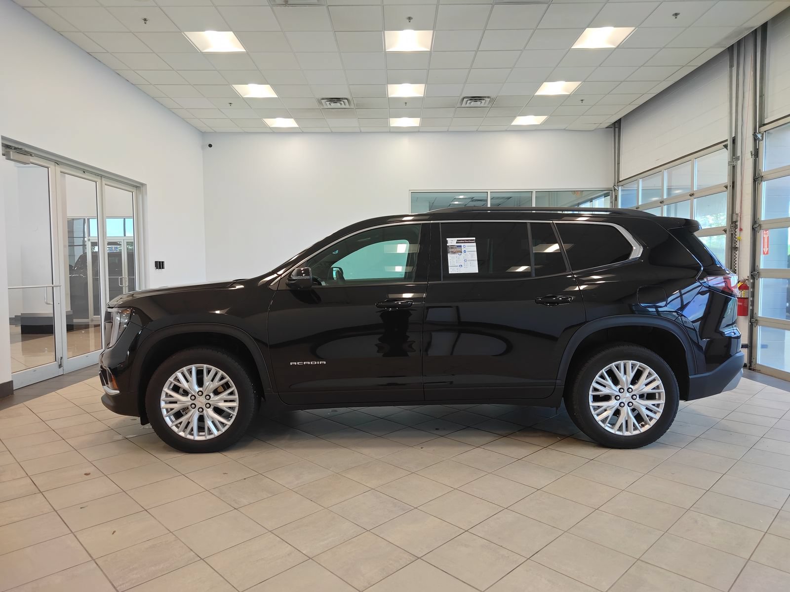 Used 2026 GMC Acadia Elevation w/ Elevation Premium Package AWD/4WD image 6