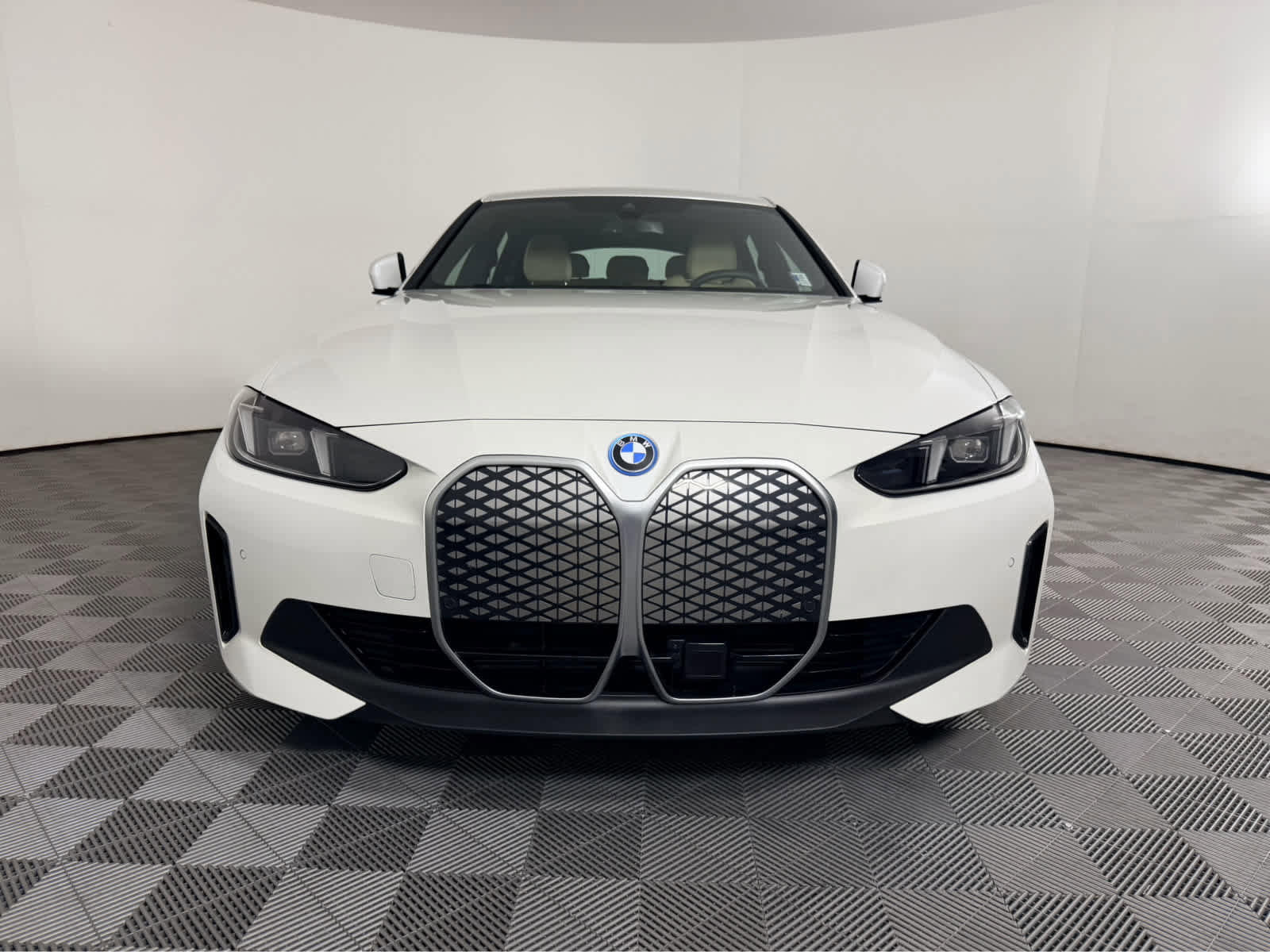 Certified 2025 BMW i4 eDrive40 w/ Driving Assistance Package image 9