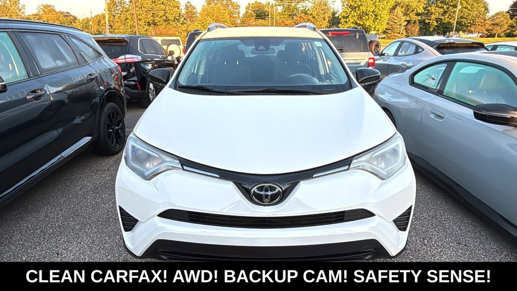 Used 2018 Toyota RAV4 LE AWD/4WD image 7
