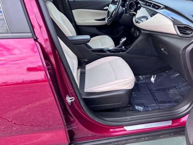 Used 2022 Buick Encore GX Preferred w/ Cold Weather Comfort Package AWD/4WD image 28