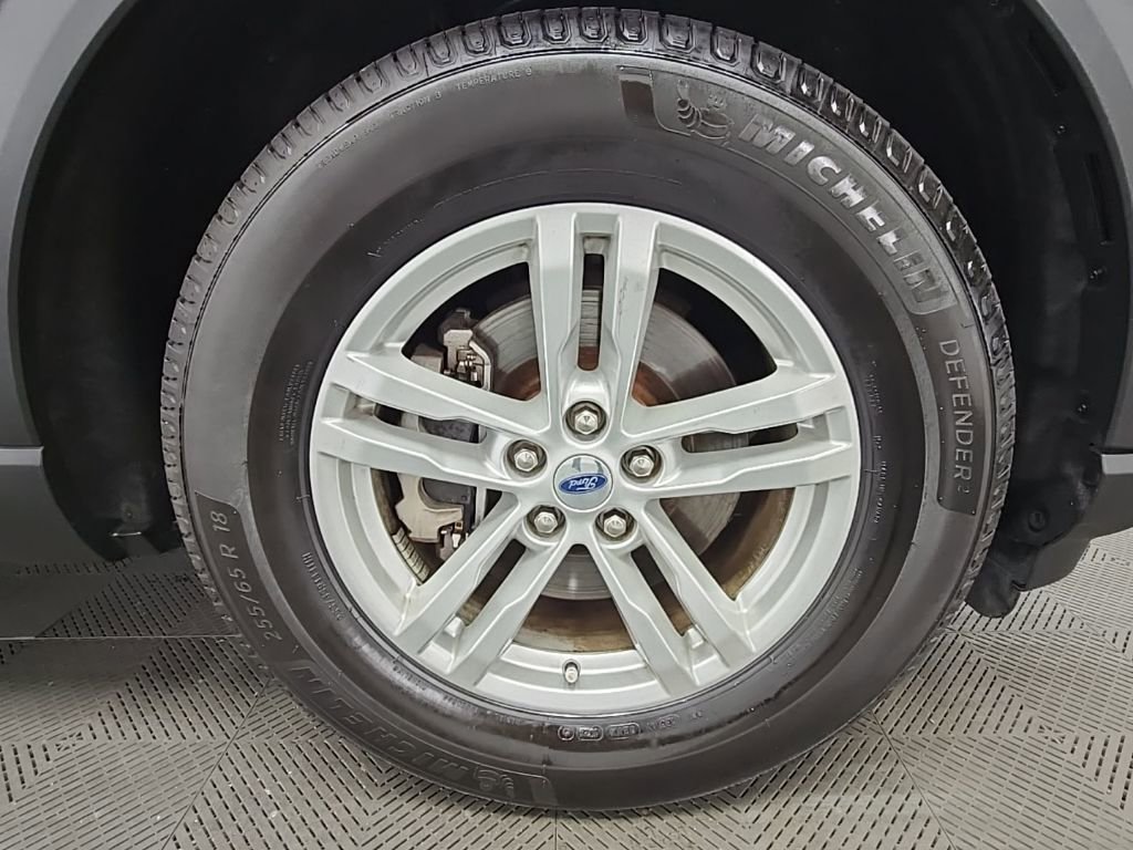 Used 2022 Ford Explorer XLT w/ Equipment Group 202A image 47