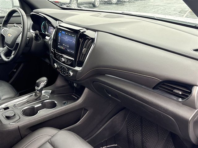 Used 2023 Chevrolet Traverse LT w/ LPO, Floor Liner Package image 27