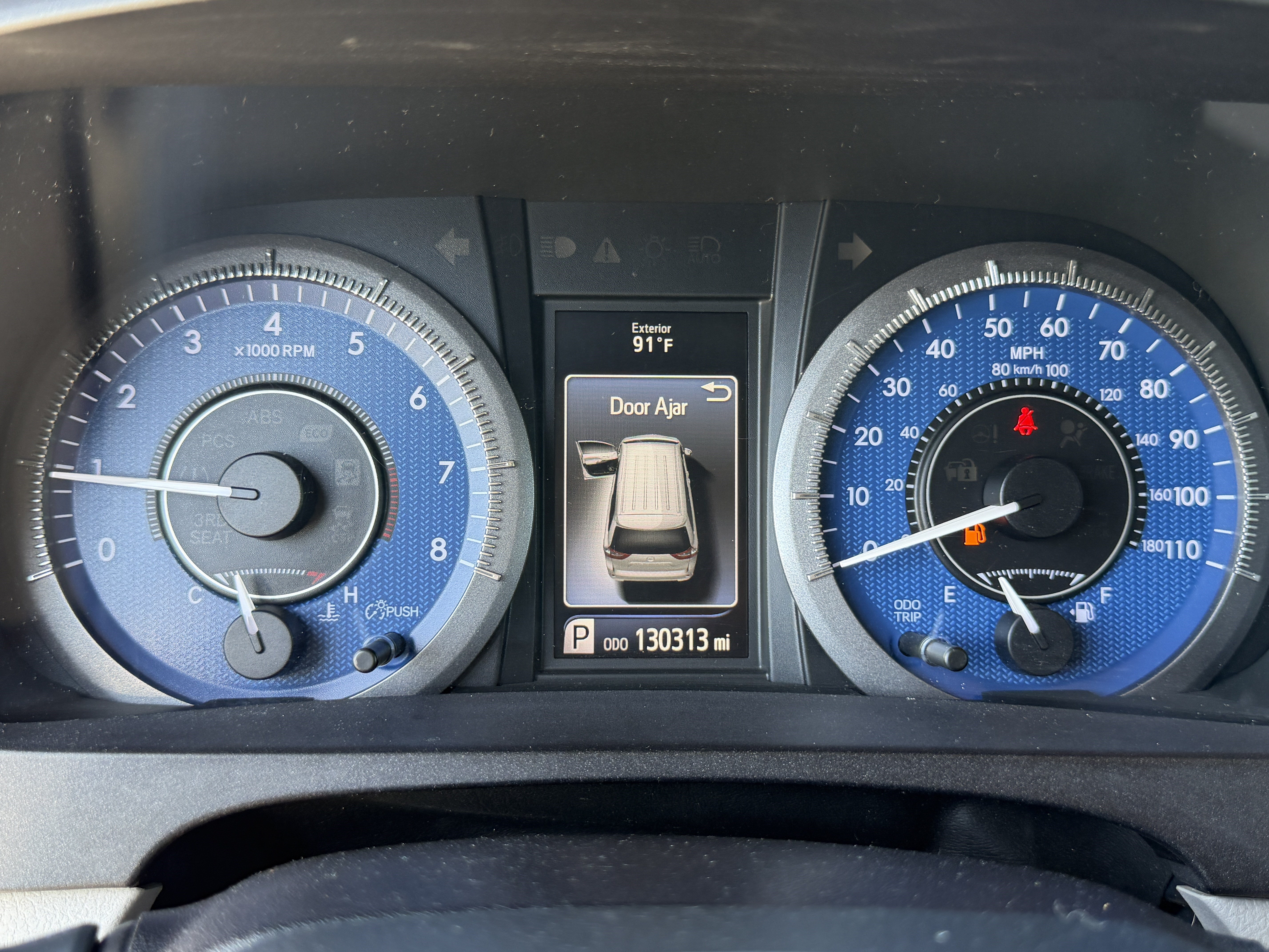 Used 2017 Toyota Sienna XLE w/ XLE Navigation Package FWD image 22