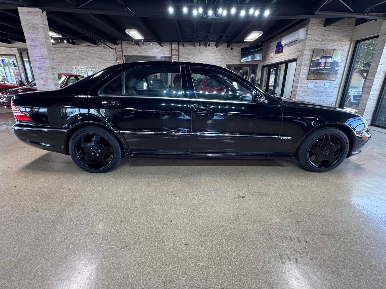 Used 2001 Mercedes-Benz S 600 image 8