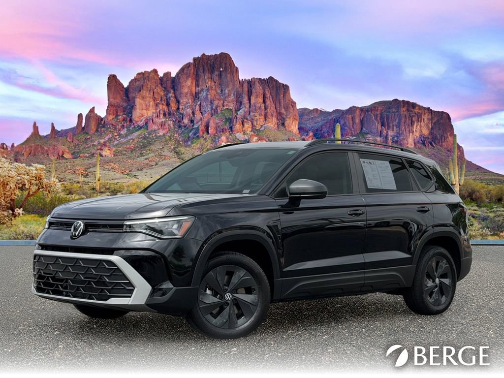 Used 2025 Volkswagen Taos S FWD image 2