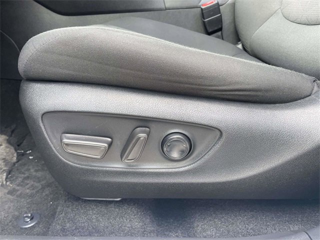 Used 2024 Toyota RAV4 XLE image 20