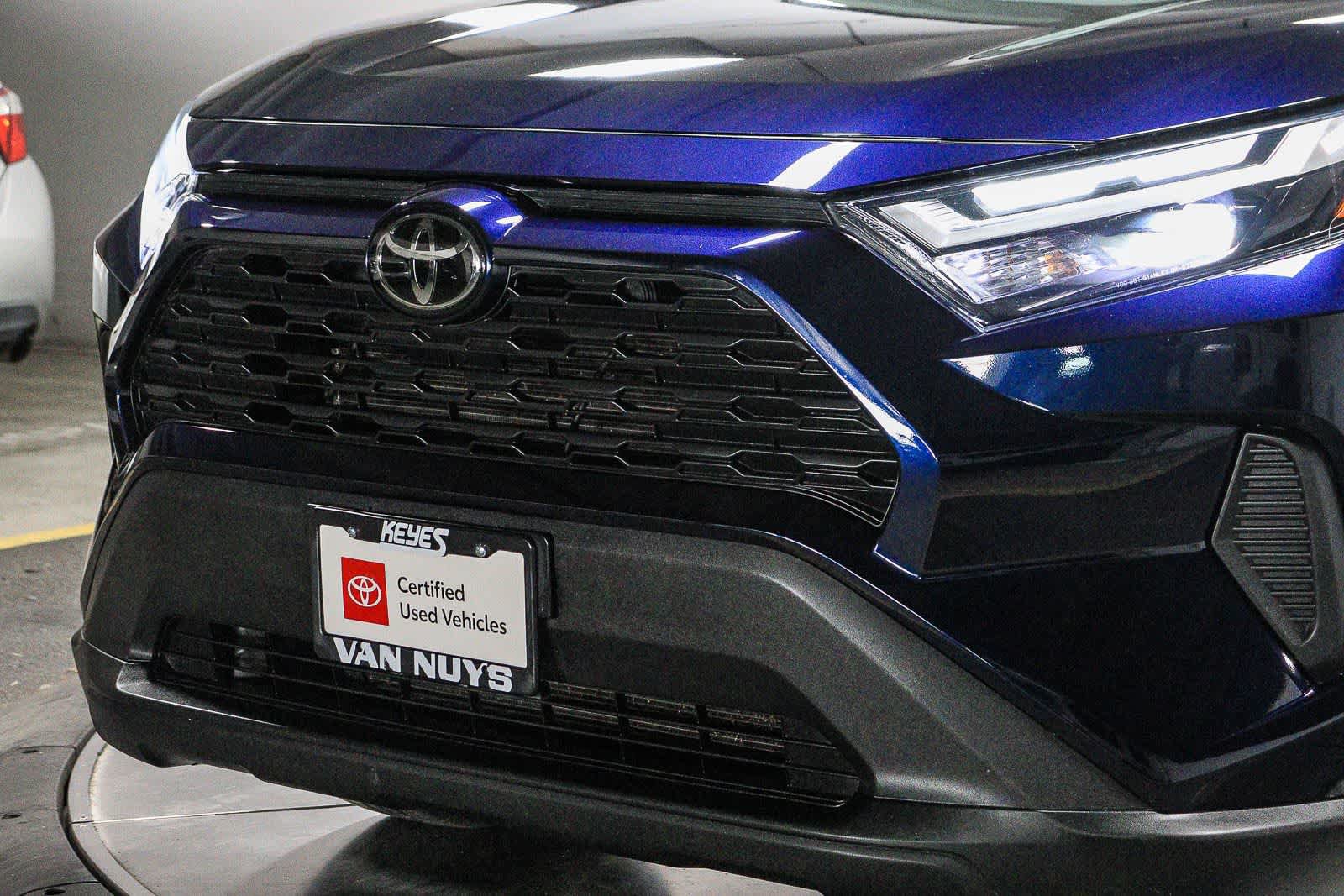 Certified 2024 Toyota RAV4 XLE FWD image 9