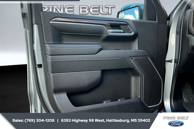 Used 2024 Chevrolet Silverado 1500 LT image 17