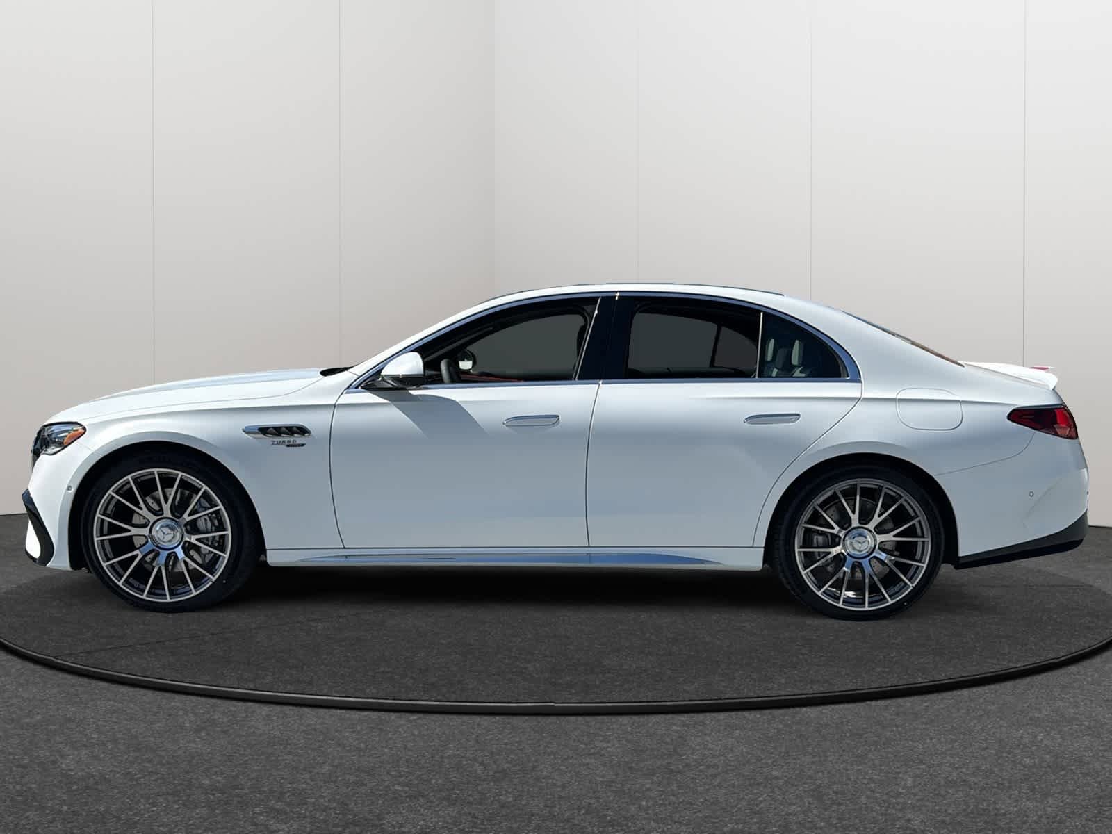 New 2026 Mercedes-Benz E 53 AMG e 4MATIC Sedan image 3