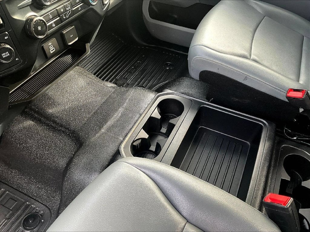 Used 2025 Ford F250 XL AWD/4WD image 17